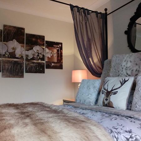 One Strathview B&B Форфар Екстер'єр фото